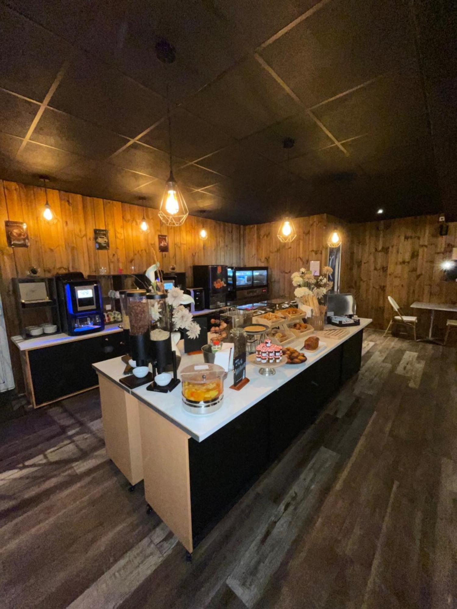 The Originals Boutique, Hotel Lakeside, Biscarrosse , Lac パランティ・アン・ボルヌ エクステリア 写真