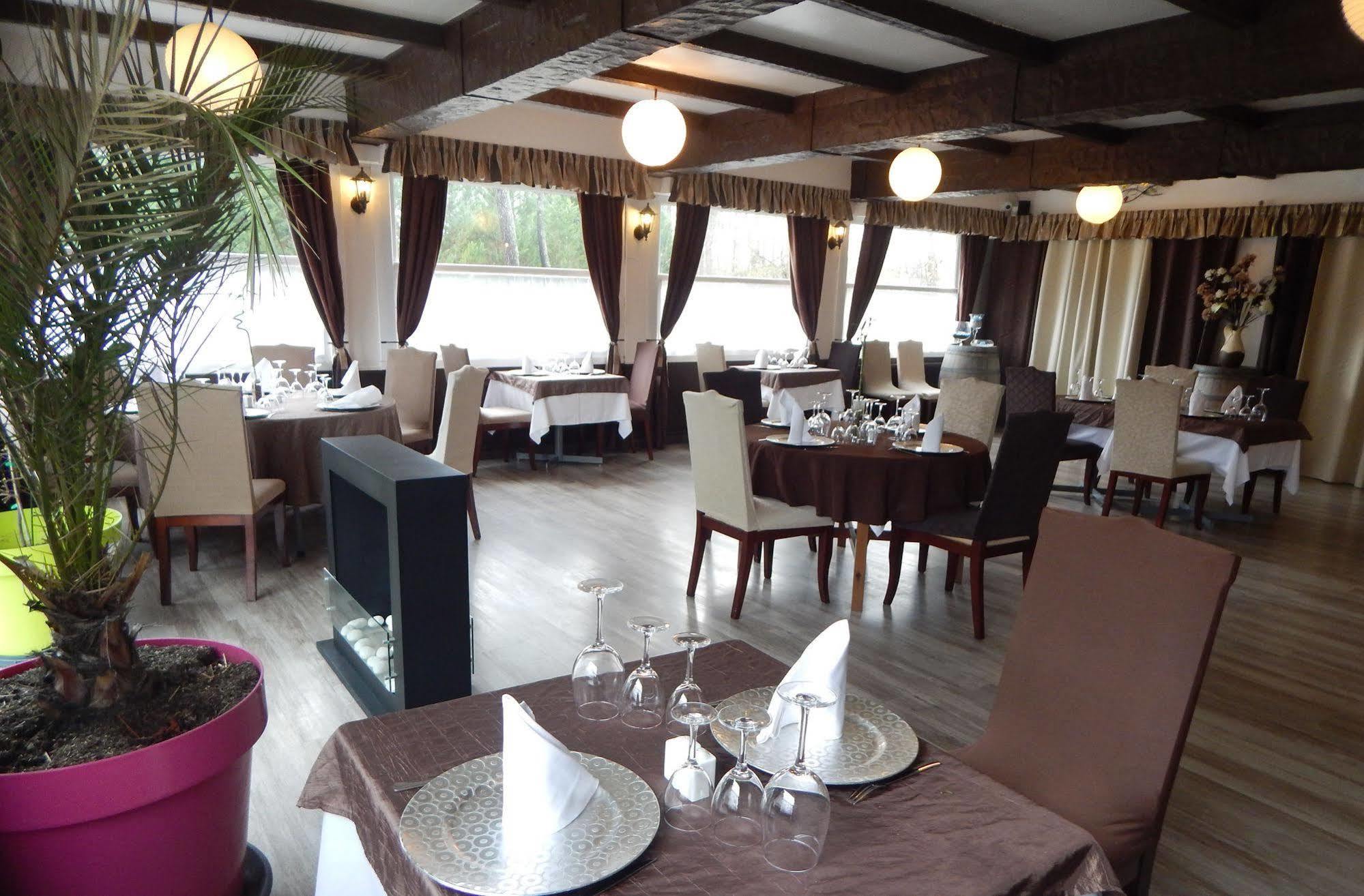 The Originals Boutique, Hotel Lakeside, Biscarrosse , Lac パランティ・アン・ボルヌ エクステリア 写真